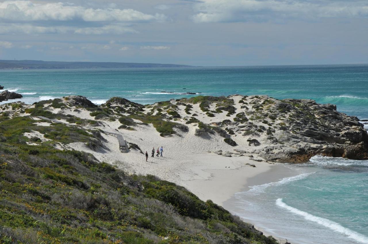 De Hoop Collection - Equipped Cottages De Hoop Nature Reserve Exterior photo